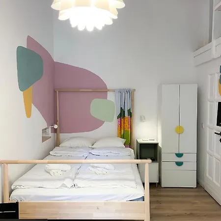 Lägenhet Brody Str 13 *